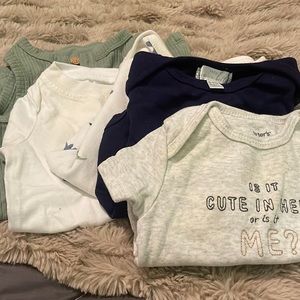 set of 5 onesies